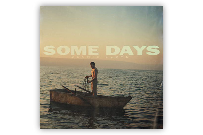 Das Debütalbum "Some Days" von Dennis Lloyd erscheint am 02.07.2021.