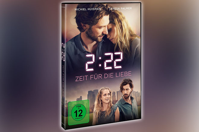 "2:22 - Zeit für die Liebe" erscheint am 10.11.2017 auf DVD, Blu-ray und als Video on Demand.
