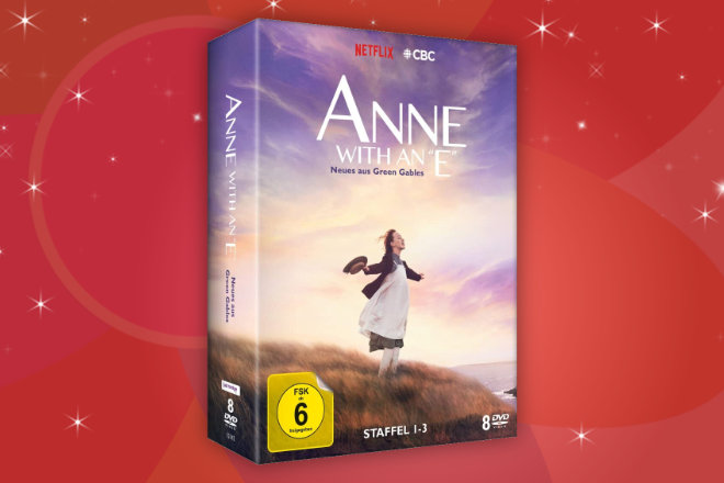 Zur Veröffentlichung der kompletten Serie "Anne with an E" haben Sie hinter dem 16. Türchen unseres Adventskalender Gewinnspiels die Chance, eine von 2 DVD-Boxen oder eine Blu-ray-Box "Anne with an E - Die komplette Serie" zu gewinnen.