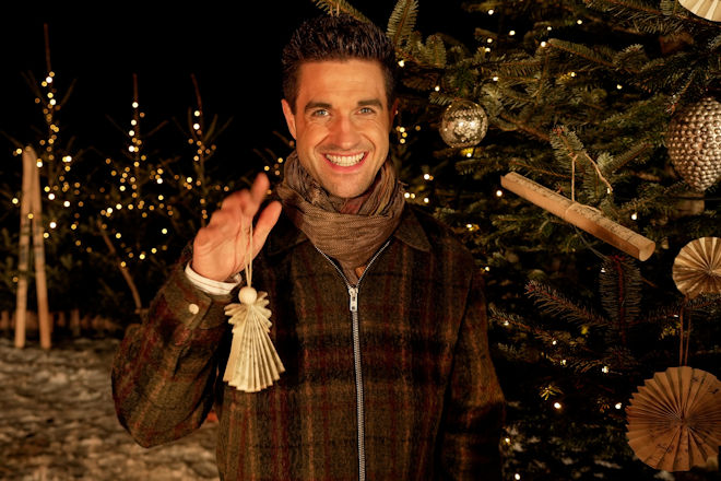 Moderator Dominik Gl&ouml;bl im Almdorf Haidenberg.