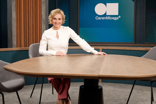 Caren Miosga diskutiert heute (25.05.2025) die Frage "Müssen wir für unseren Wohlstand mehr arbeiten?".