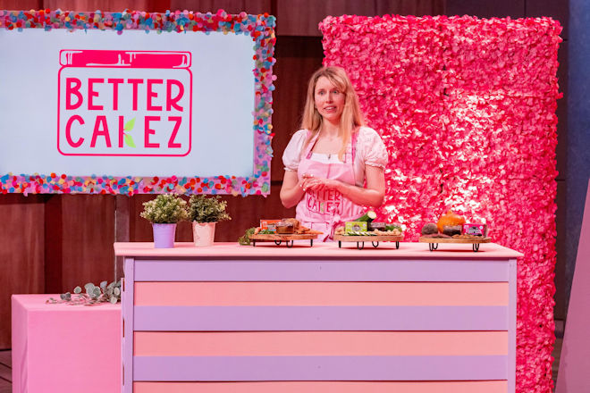 Isabelle Forster präsentiert mit "BetterCakez" gesunde Kuchen-Snacks to go. Sie erhofft sich ein Investment von 150.000 Euro für 10 Prozent der Firmenanteile.