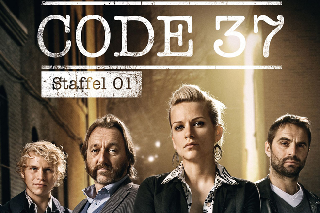 Bis 6. Oktober 2015 täglich zu gewinnen: Eine von insgesamt 5 DVDs der belgischem Krimiserie "Code 37"