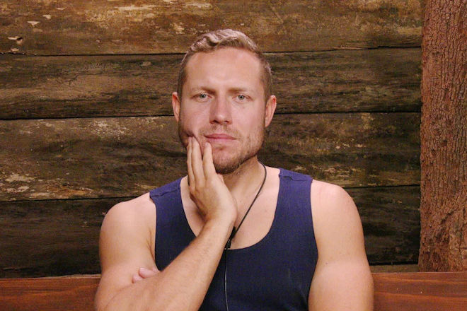 Dschungelcamp 2026: Im Dschungeltelefon z&auml;hlt Patrick schonungslos auf, wie er &ouml;ffentlich wahrgenommen wird: "Ich habe das Image des Macho-Bauern und Frauen-Hassers".