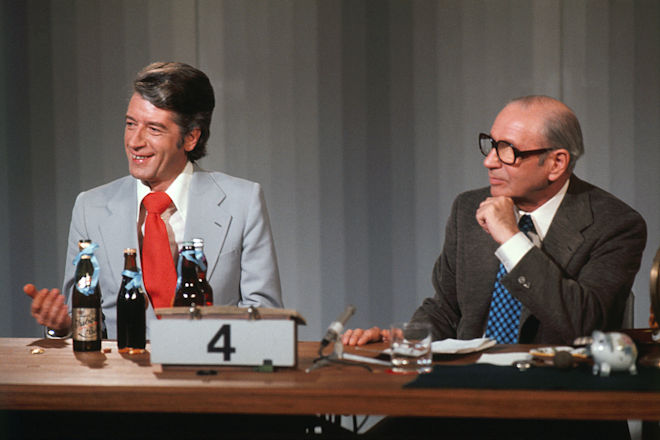Ein Schweinderl für die Ewigkeit: Rudi Carrells kultiger Besuch bei Robert Lembke.