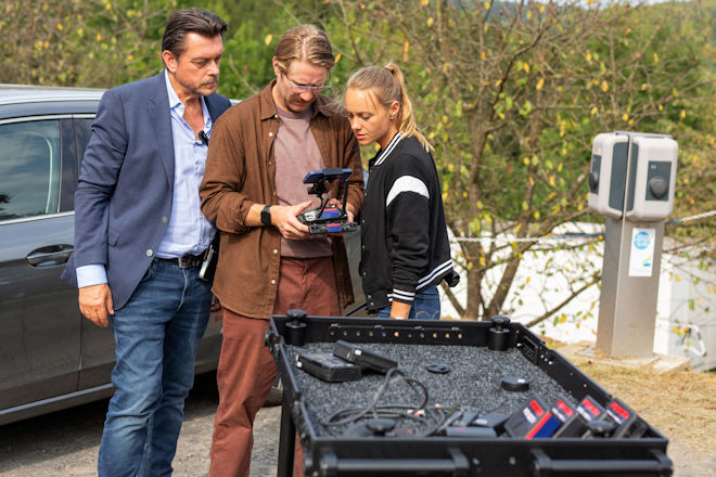 DonnerstagsKrimi "Steirerwahn": Die Grazer Ermittler Sascha Bergmann (Hary Prinz, li.), Bernd Kofler (Christoph Kohlbacher, Mitte) und Anni Sulmtaler (Anna Unterberger, re.) jagen die Feuer-Drohne.