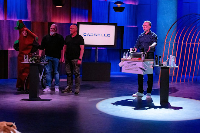 Beim Battle treten "Capsello" mit Gründer Christian Flasch (r.) gegen "Radanker" mit den Gründern Gerd Christner (l.) und Achim Christner an. Wer kann die "Löwen" mit ihrer Geschäftsidee überzeugen und darf weiter pitchen?