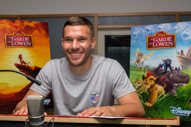 Für den Disney Channel leiht Fußball-Star Lukas Podolski seinen Stimme einem Stachelschwein