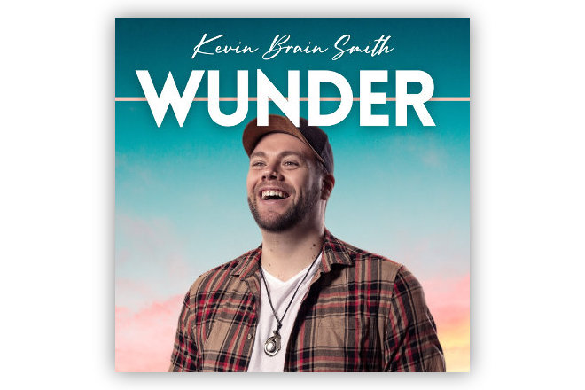 Am 28.08.2020 veröffentlichte Kevin Brain Smith seine erste Single "Wunder"