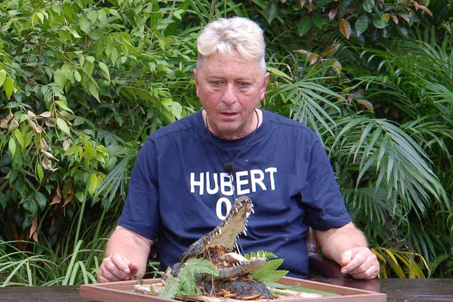 RTL Dschungelcamp 2026: Hubert Fella in seiner Dschungelpr&uuml;fung "Nicht sprechen".