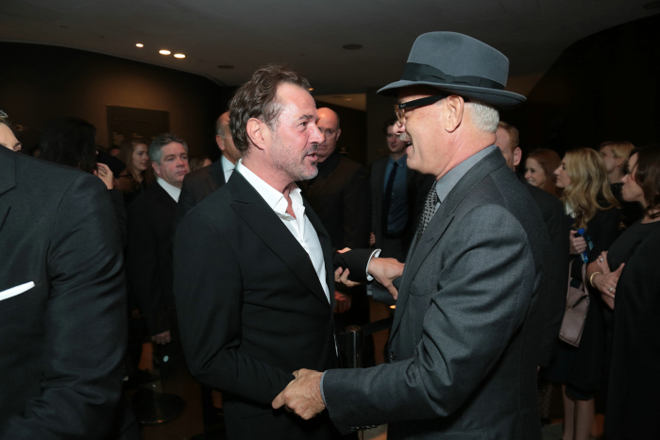 Weltpremiere "Bridge of Spies - Der Unterhändler": Tom Hanks (r.)  trifft Sebastian Koch