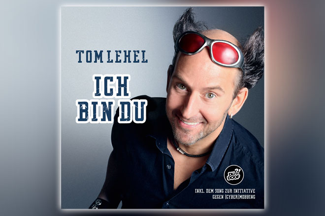 Das Album "ICH BIN DU" von Tom Lehel ist ab dem 27. Oktober 2017 überall im Handel auf CD und auch als Download oder Stream erhältlich.